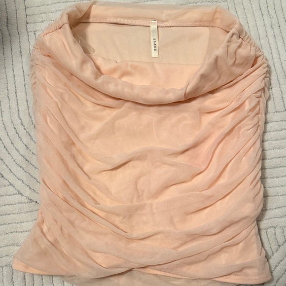 Elegant Ruched Pencil Skirt in Soft Pink - Picture 2 of 5